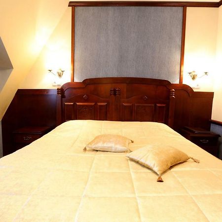 Garni Hotel Minszk Kültér fotó