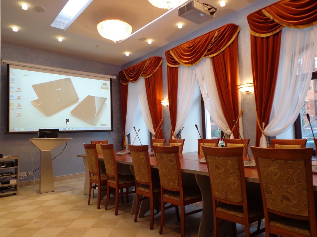 Garni Hotel Minszk Kültér fotó