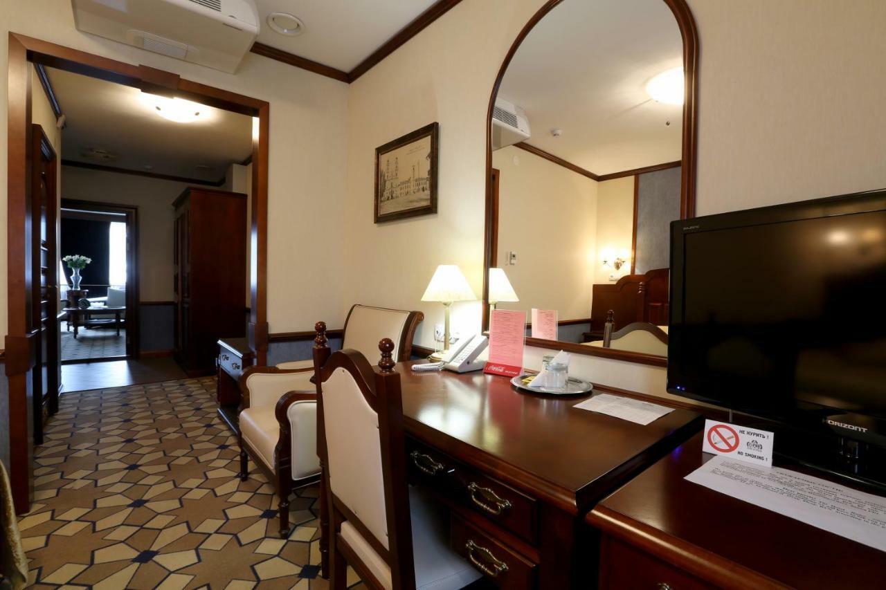 Garni Hotel Minszk Kültér fotó